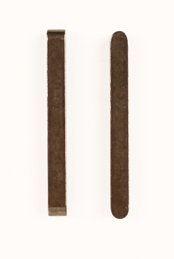 Non Pegged Axle Key