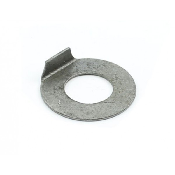 Drum nut retainer
